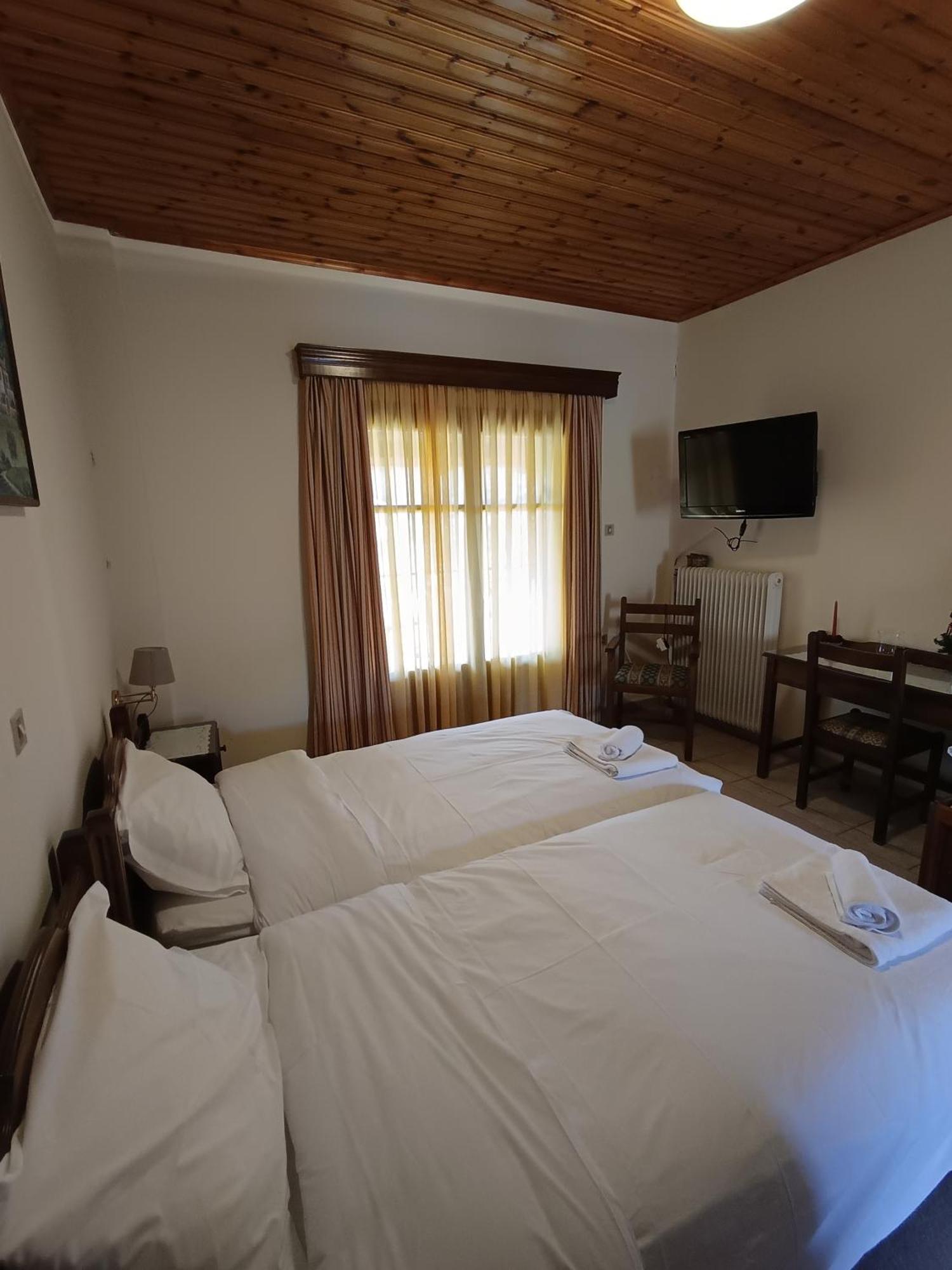 Hotel 2 Alonia Anatoliki Frangista Pokój zdjęcie